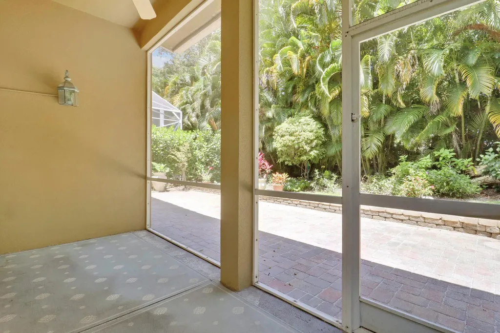 12 Grand Bay Circle Juno Beach FL 33408