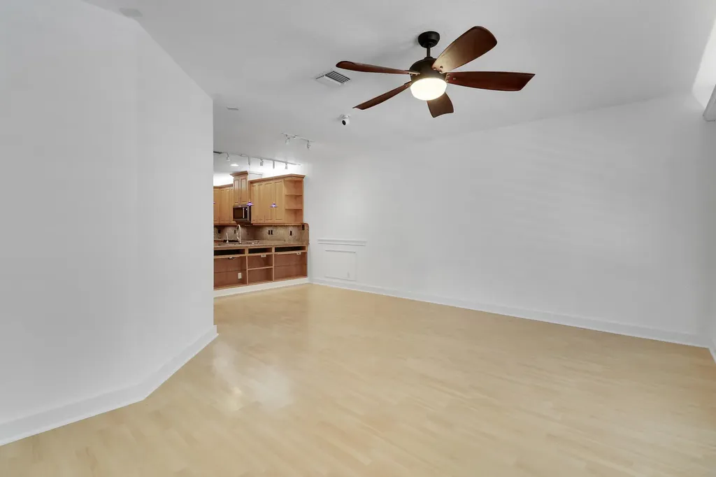 12 Grand Bay Circle Juno Beach FL 33408