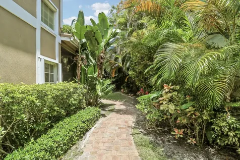12 Grand Bay Circle Juno Beach FL 33408