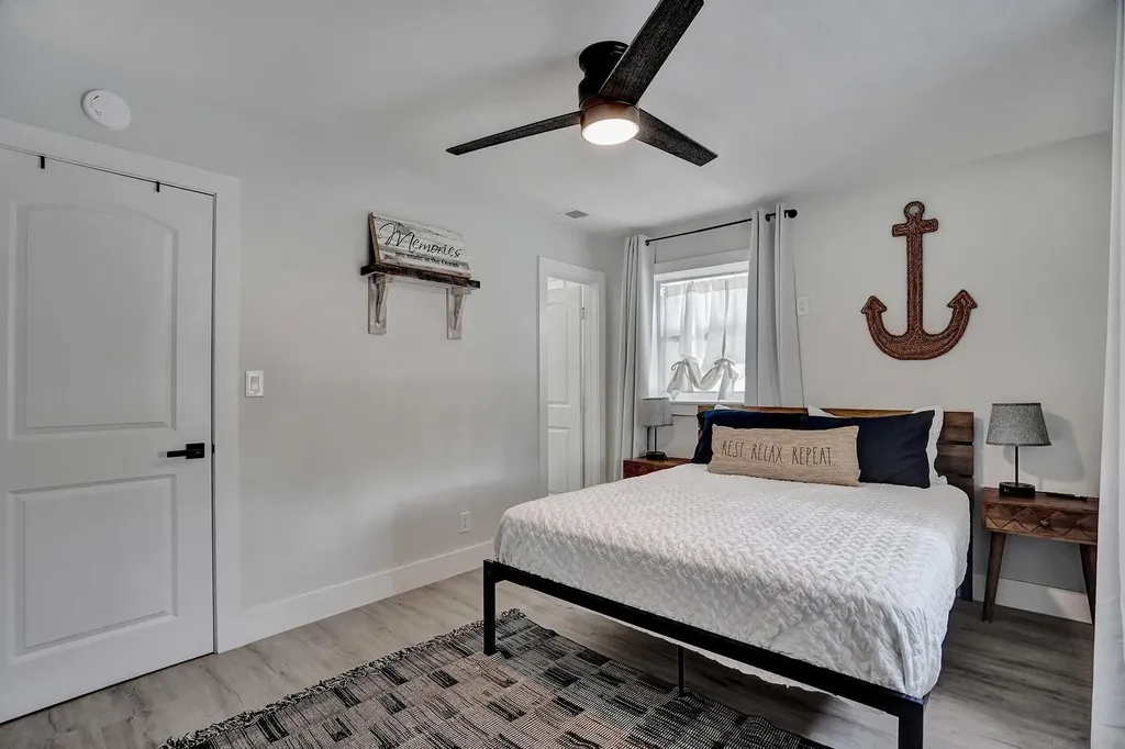 1969 NE 5th Street Deerfield Beach FL 33441
