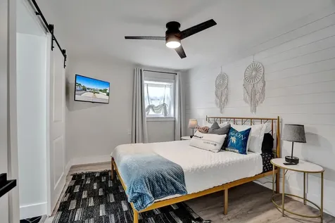 1969 NE 5th Street Deerfield Beach FL 33441