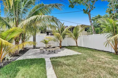 1969 NE 5th Street Deerfield Beach FL 33441