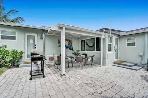 1969 NE 5th Street Deerfield Beach FL 33441