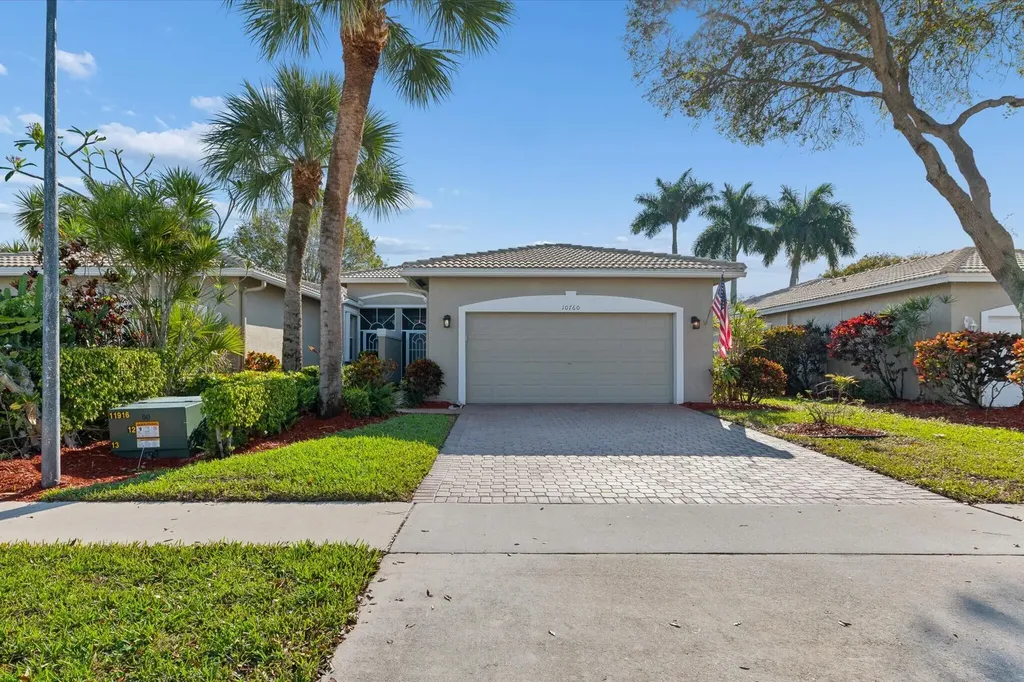 10760 Royal Caribbean Circle Boynton Beach FL 33437