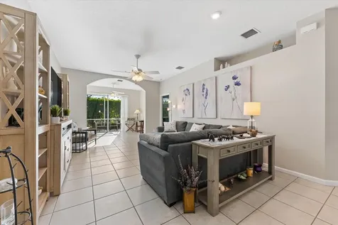 10760 Royal Caribbean Circle Boynton Beach FL 33437
