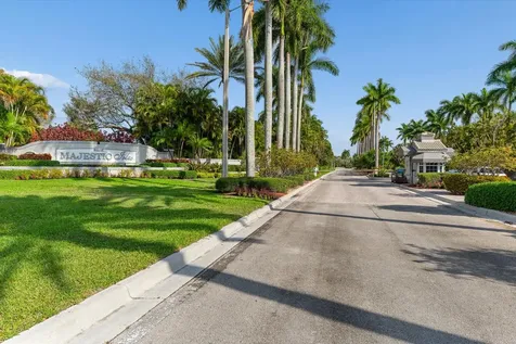 10760 Royal Caribbean Circle Boynton Beach FL 33437
