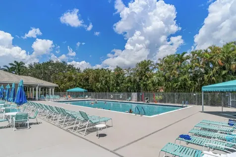 10760 Royal Caribbean Circle Boynton Beach FL 33437