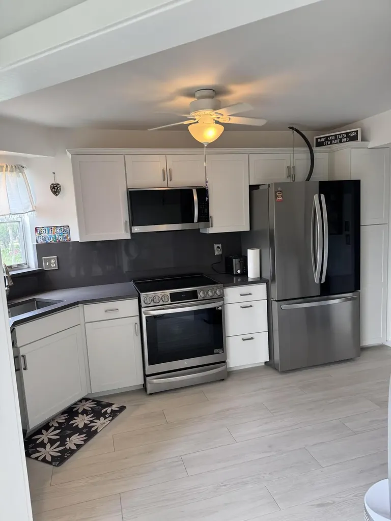 3590 Via Lake Worth FL 33467