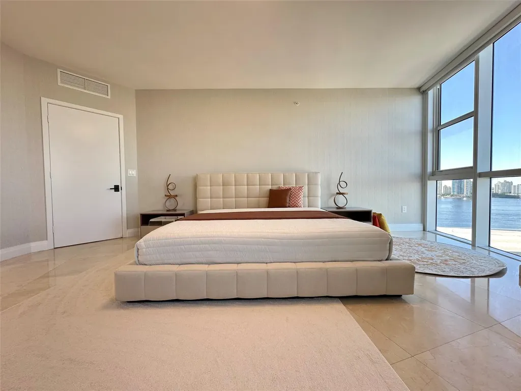 18201 Collins Avenue Sunny Isles Beach FL 33160