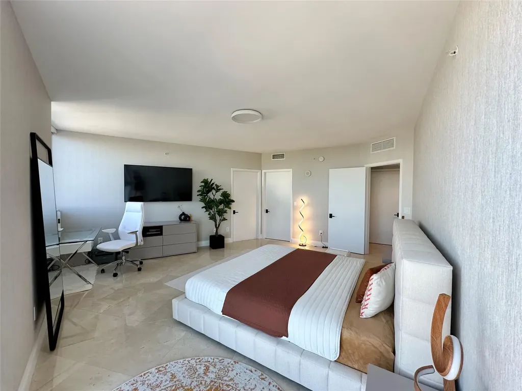 18201 Collins Avenue Sunny Isles Beach FL 33160