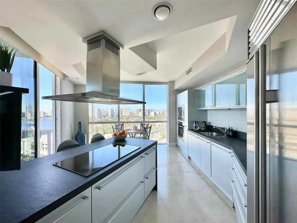 18201 Collins Avenue Sunny Isles Beach FL 33160