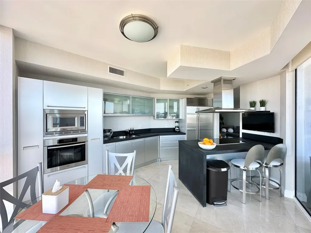 18201 Collins Avenue Sunny Isles Beach FL 33160