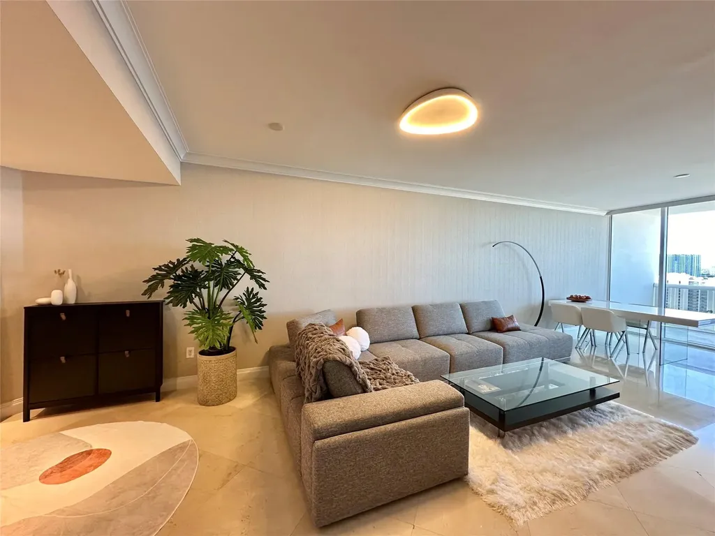 18201 Collins Avenue Sunny Isles Beach FL 33160