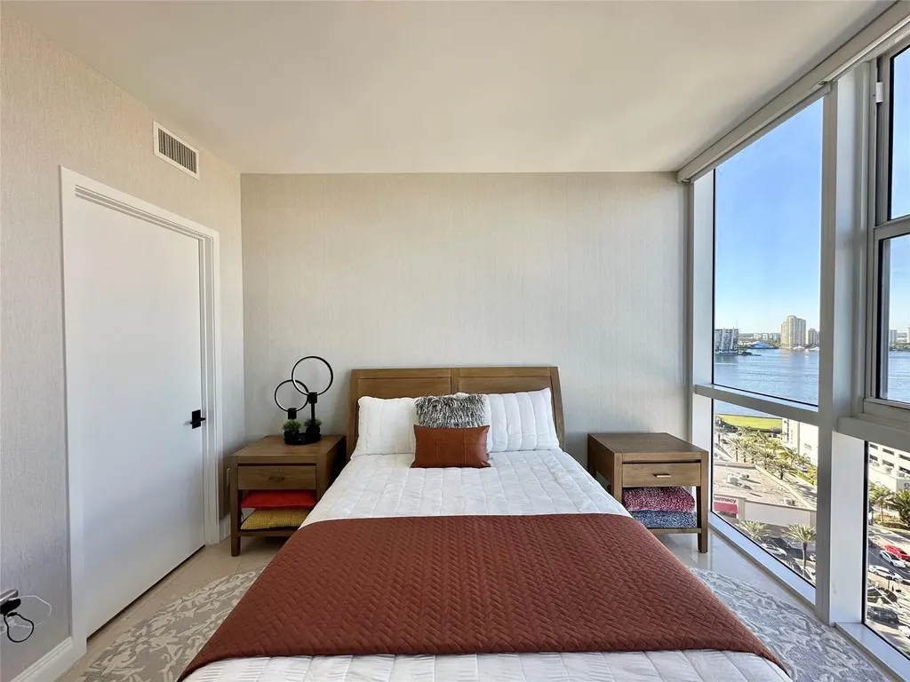 18201 Collins Avenue Sunny Isles Beach FL 33160
