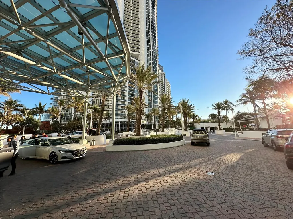 18201 Collins Avenue Sunny Isles Beach FL 33160