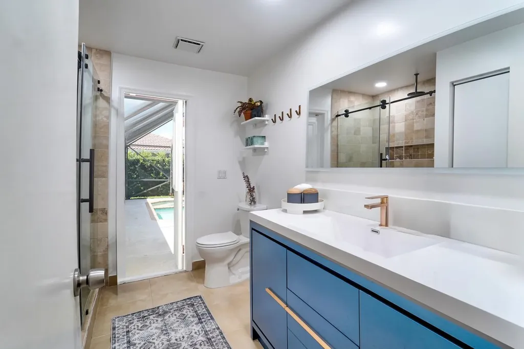 1677 NW 111th Way Coral Springs FL 33071
