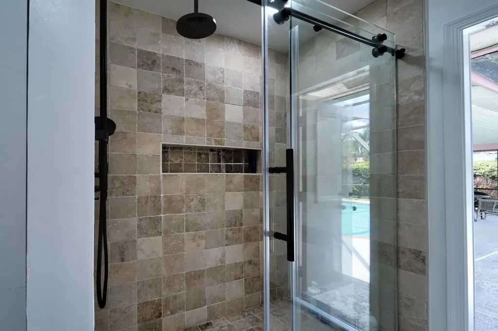 1677 NW 111th Way Coral Springs FL 33071