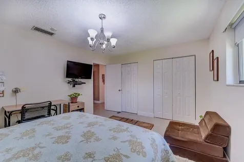 1677 NW 111th Way Coral Springs FL 33071