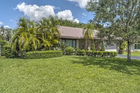 1677 NW 111th Way Coral Springs FL 33071