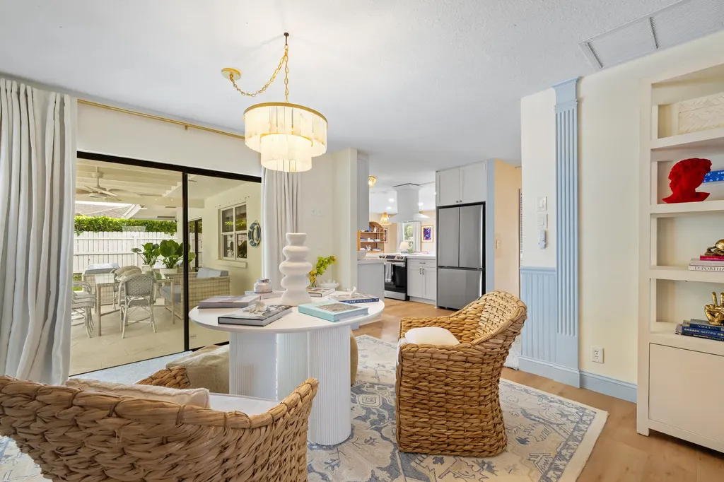 2512 SW 5th Street Boynton Beach FL 33435