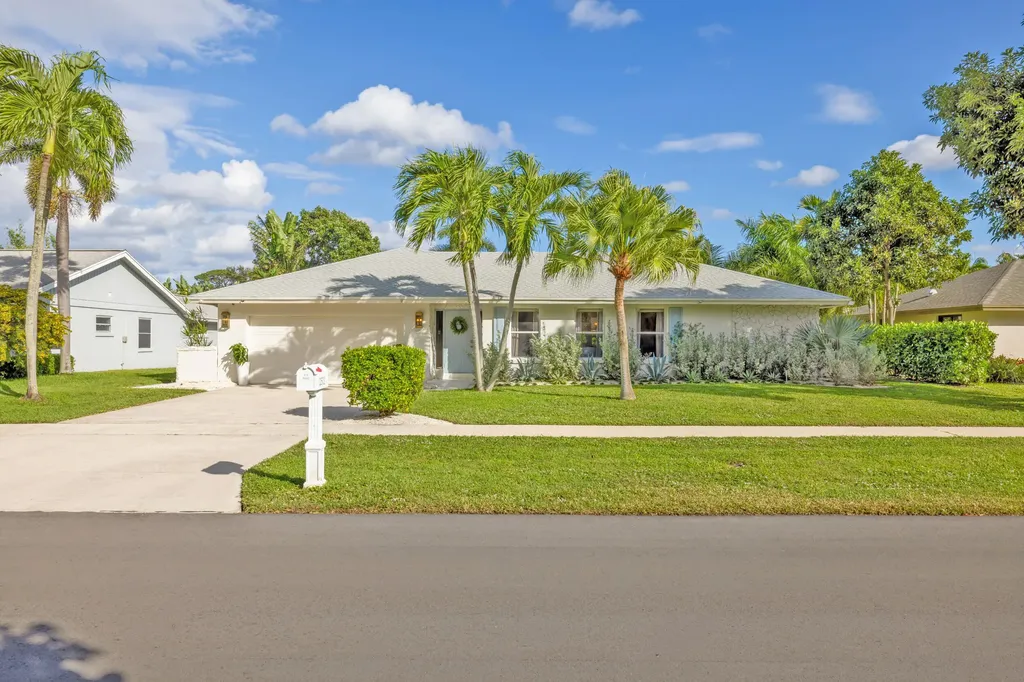 2512 SW 5th Street Boynton Beach FL 33435