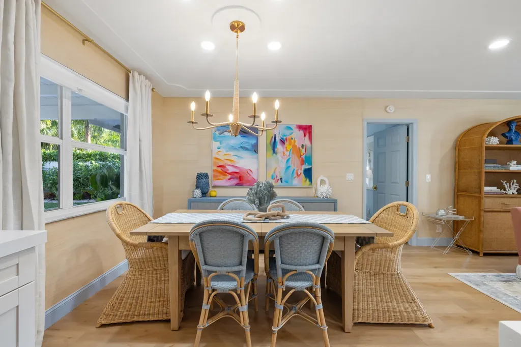 2512 SW 5th Street Boynton Beach FL 33435