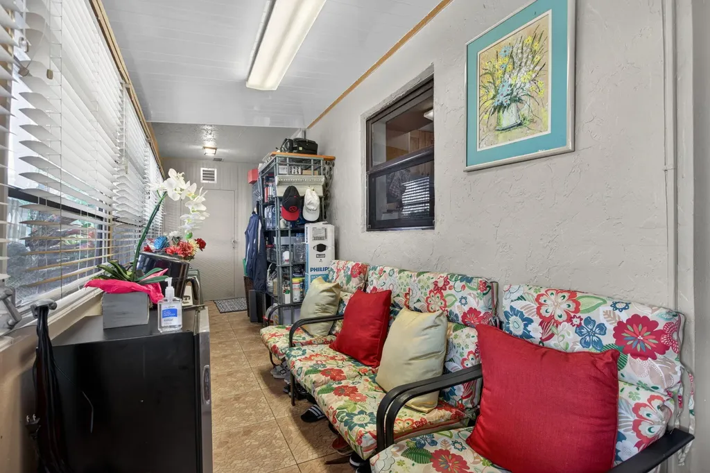 2002 SW Natura Boulevard Deerfield Beach FL 33441