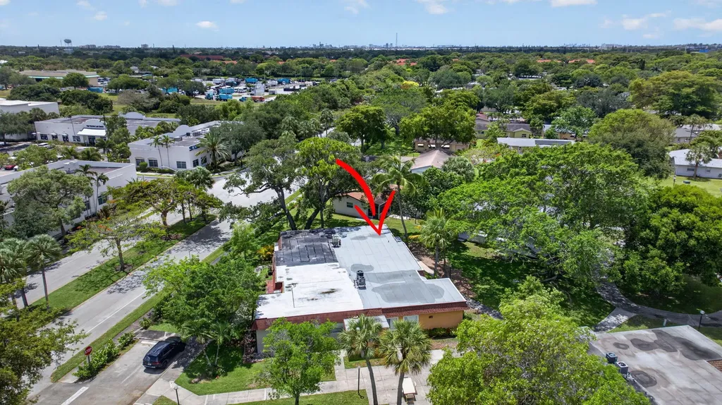 2002 SW Natura Boulevard Deerfield Beach FL 33441