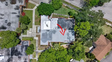 2002 SW Natura Boulevard Deerfield Beach FL 33441