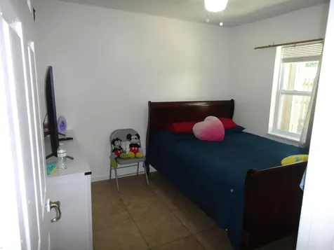 4876 Saratoga Road West Palm Beach FL 33415
