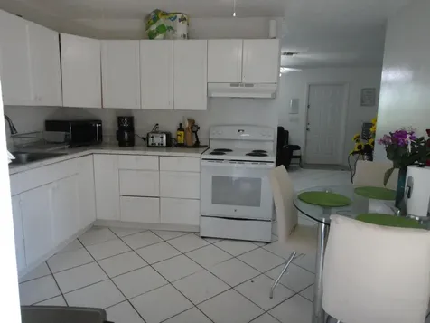 4876 Saratoga Road West Palm Beach FL 33415