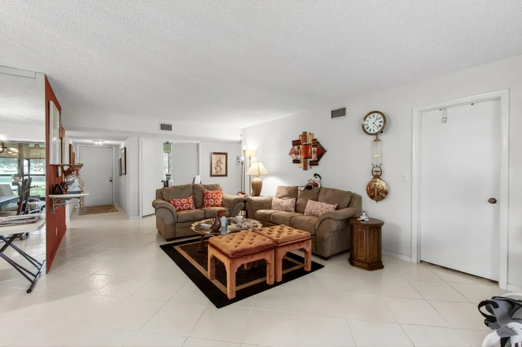 5561 Fairway Park Drive Boynton Beach FL 33437