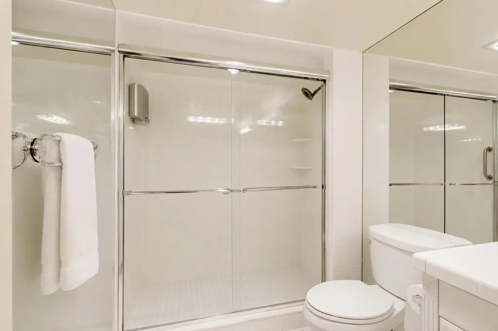 5561 Fairway Park Drive Boynton Beach FL 33437