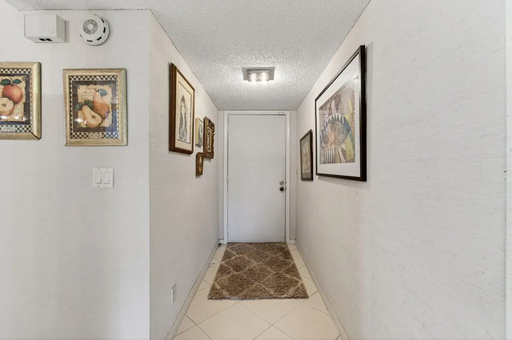 5561 Fairway Park Drive Boynton Beach FL 33437