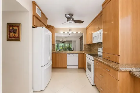 5561 Fairway Park Drive Boynton Beach FL 33437