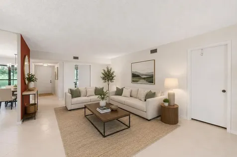 5561 Fairway Park Drive Boynton Beach FL 33437