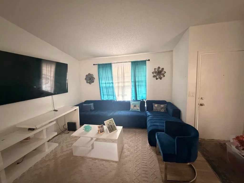 5437 Greenwood Drive Delray Beach FL 33484