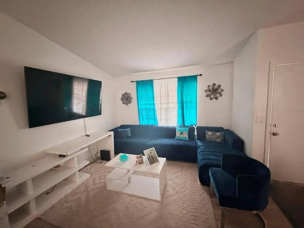 5437 Greenwood Drive Delray Beach FL 33484