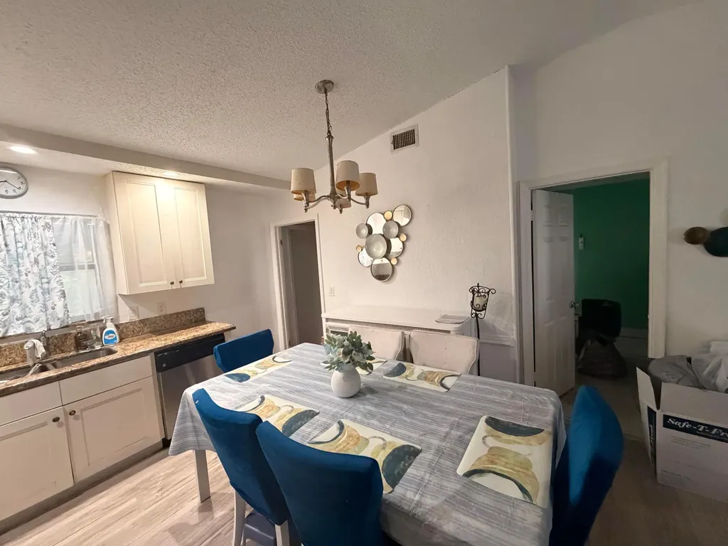 5437 Greenwood Drive Delray Beach FL 33484