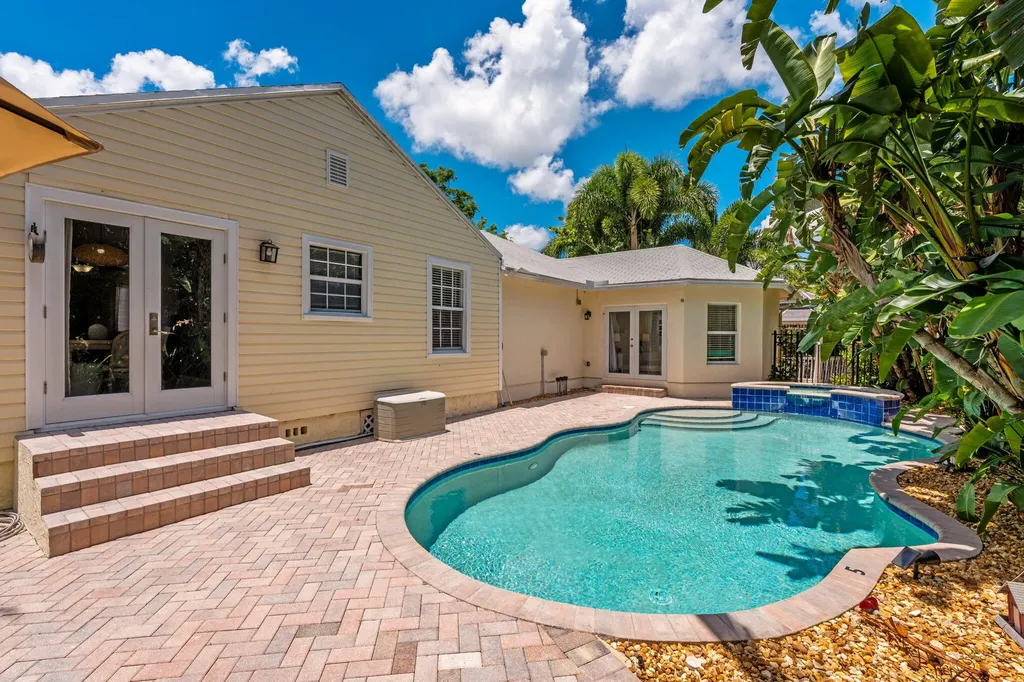 255 NE 12th Street Delray Beach FL 33444