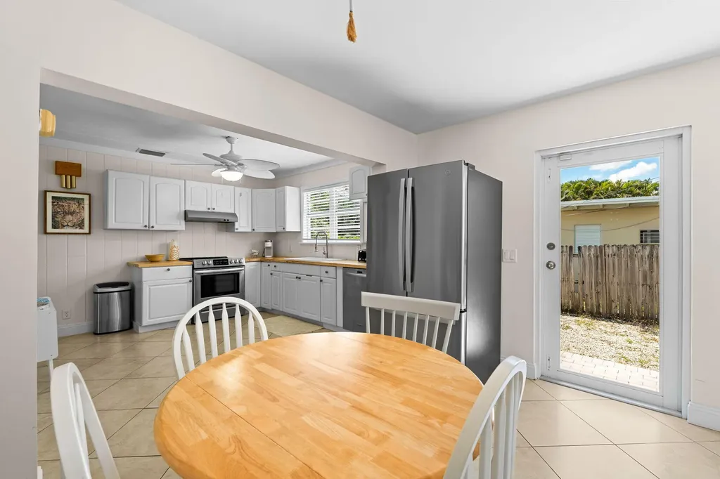 255 NE 12th Street Delray Beach FL 33444