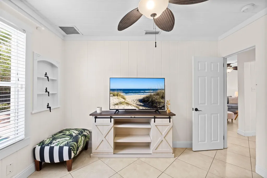 255 NE 12th Street Delray Beach FL 33444