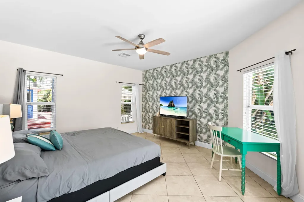 255 NE 12th Street Delray Beach FL 33444