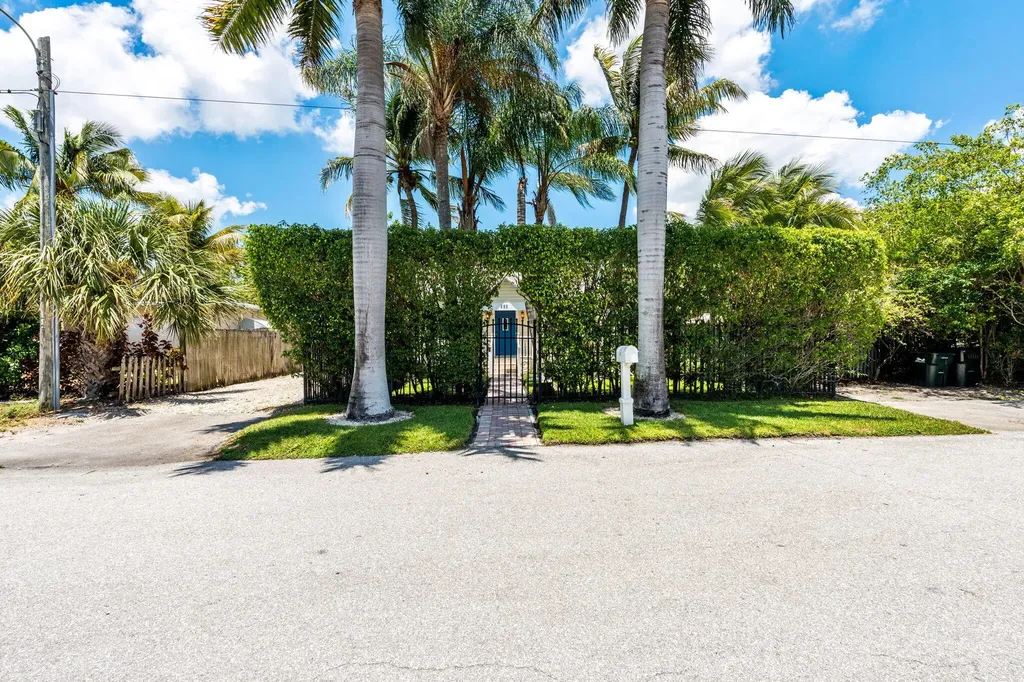 255 NE 12th Street Delray Beach FL 33444