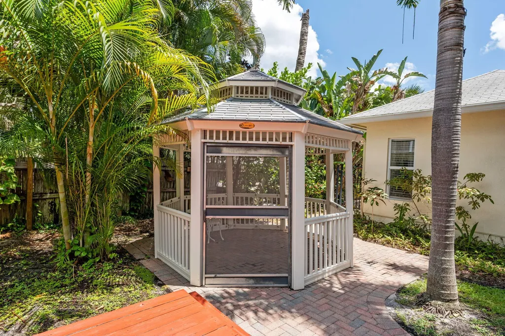 255 NE 12th Street Delray Beach FL 33444
