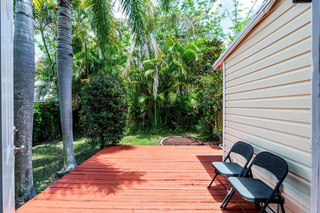 255 NE 12th Street Delray Beach FL 33444