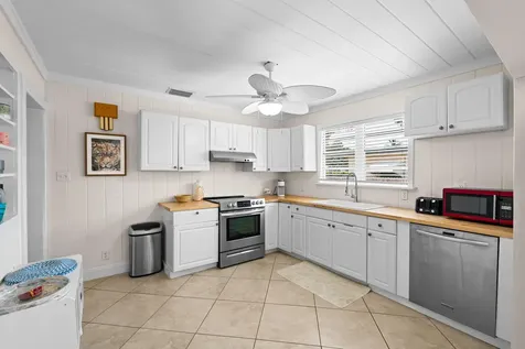 255 NE 12th Street Delray Beach FL 33444