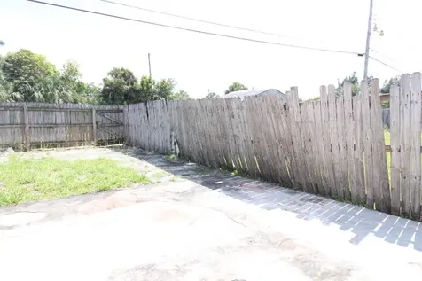 1561 W 11th Street Riviera Beach FL 33404