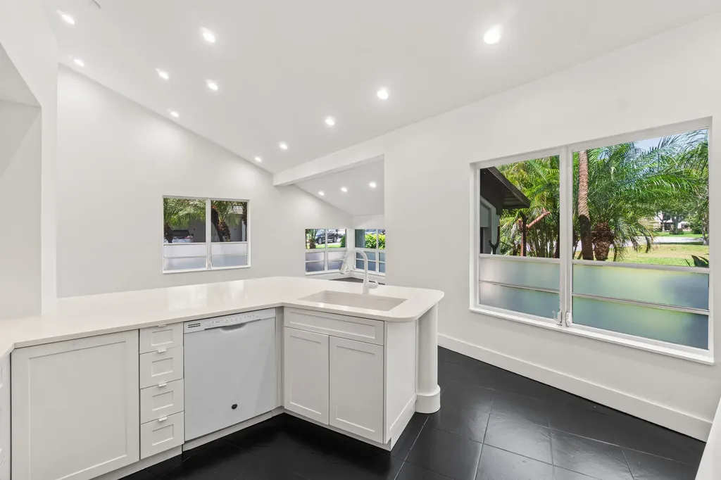 900 Greensward Lane Delray Beach FL 33445