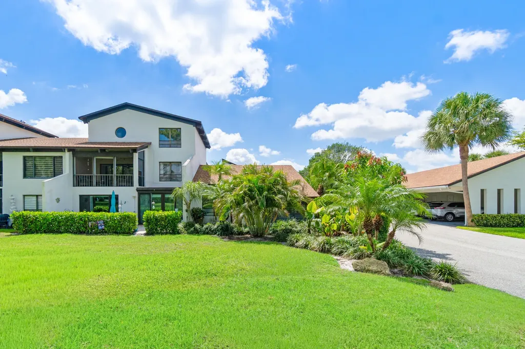 900 Greensward Lane Delray Beach FL 33445